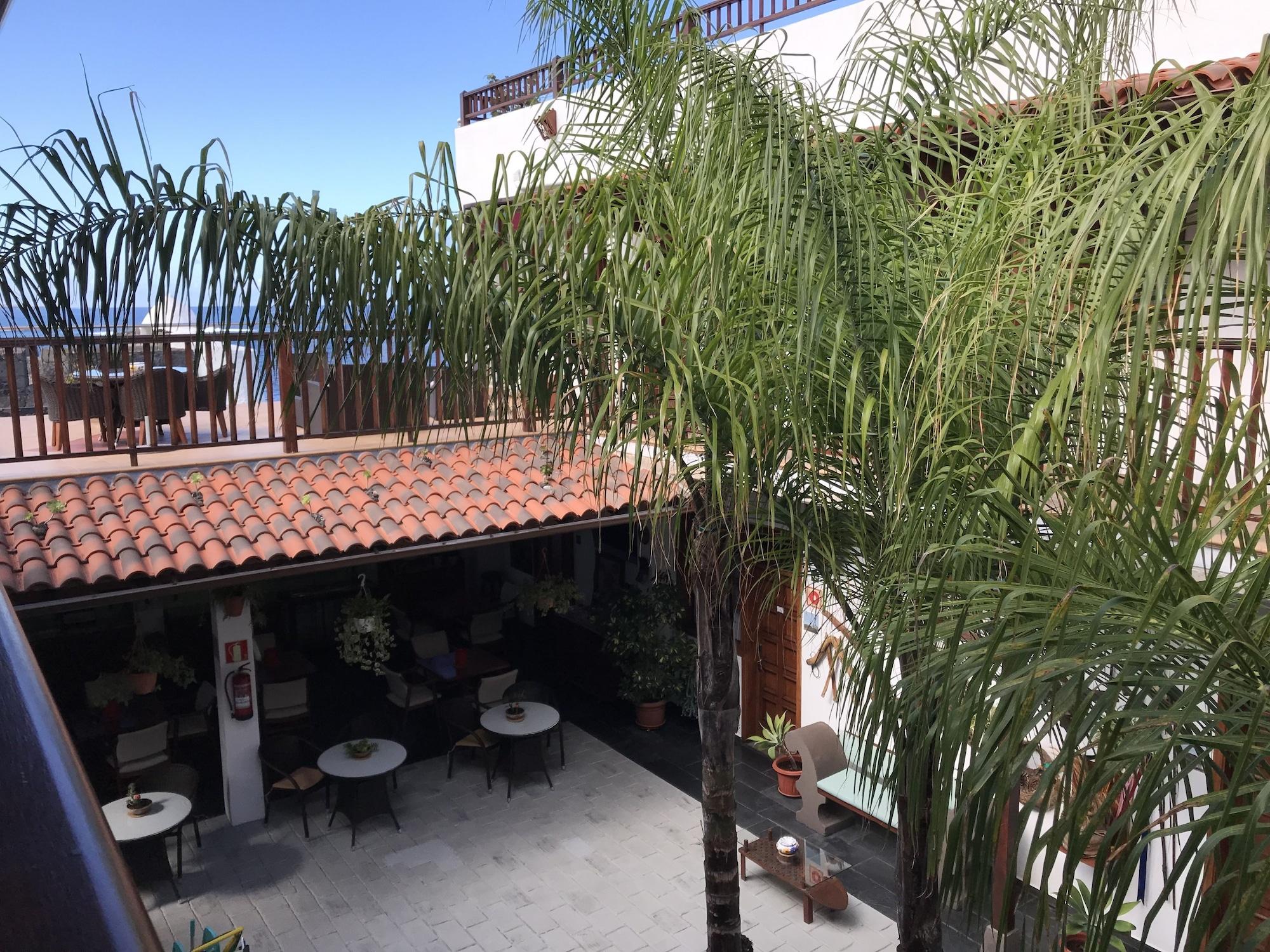Gara Hotel